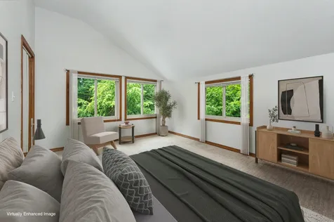 36 Windsor Boulevard Londonderry NH 03053