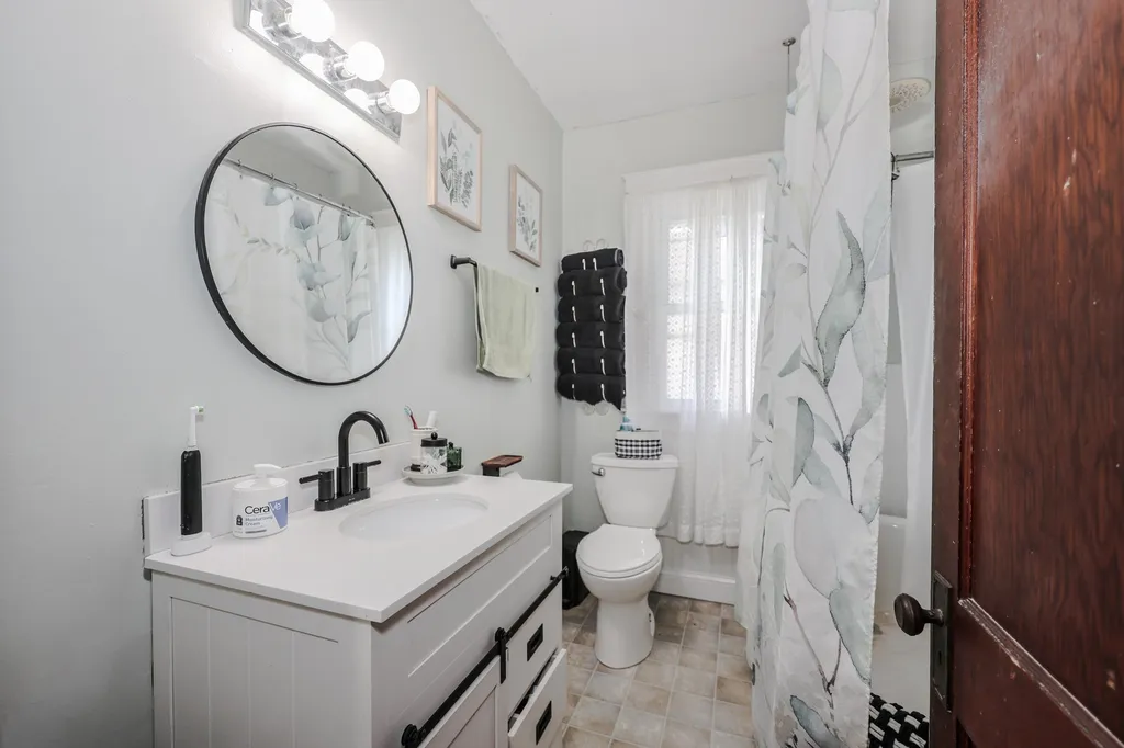 80 Baldwin Street Laconia NH 03246