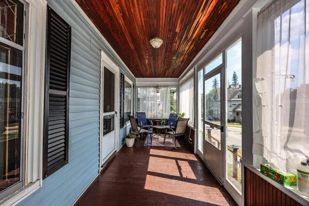 80 Baldwin Street Laconia NH 03246