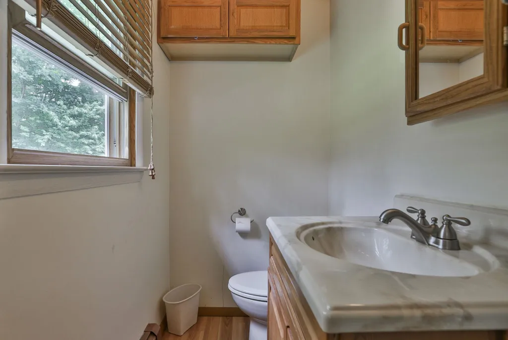 1 Martinson Lane Allenstown NH 03275