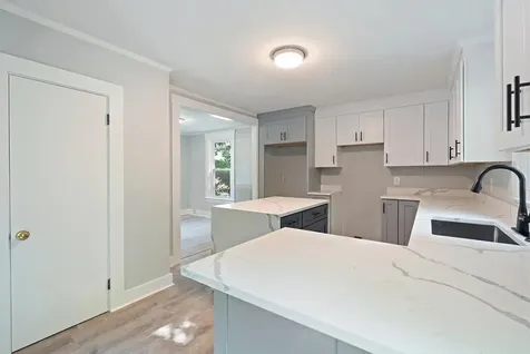 10 W High Street Somersworth NH 03878