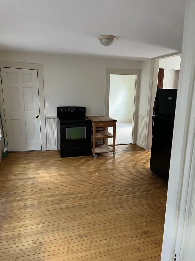 61 Laurel Street Manchester NH 03103