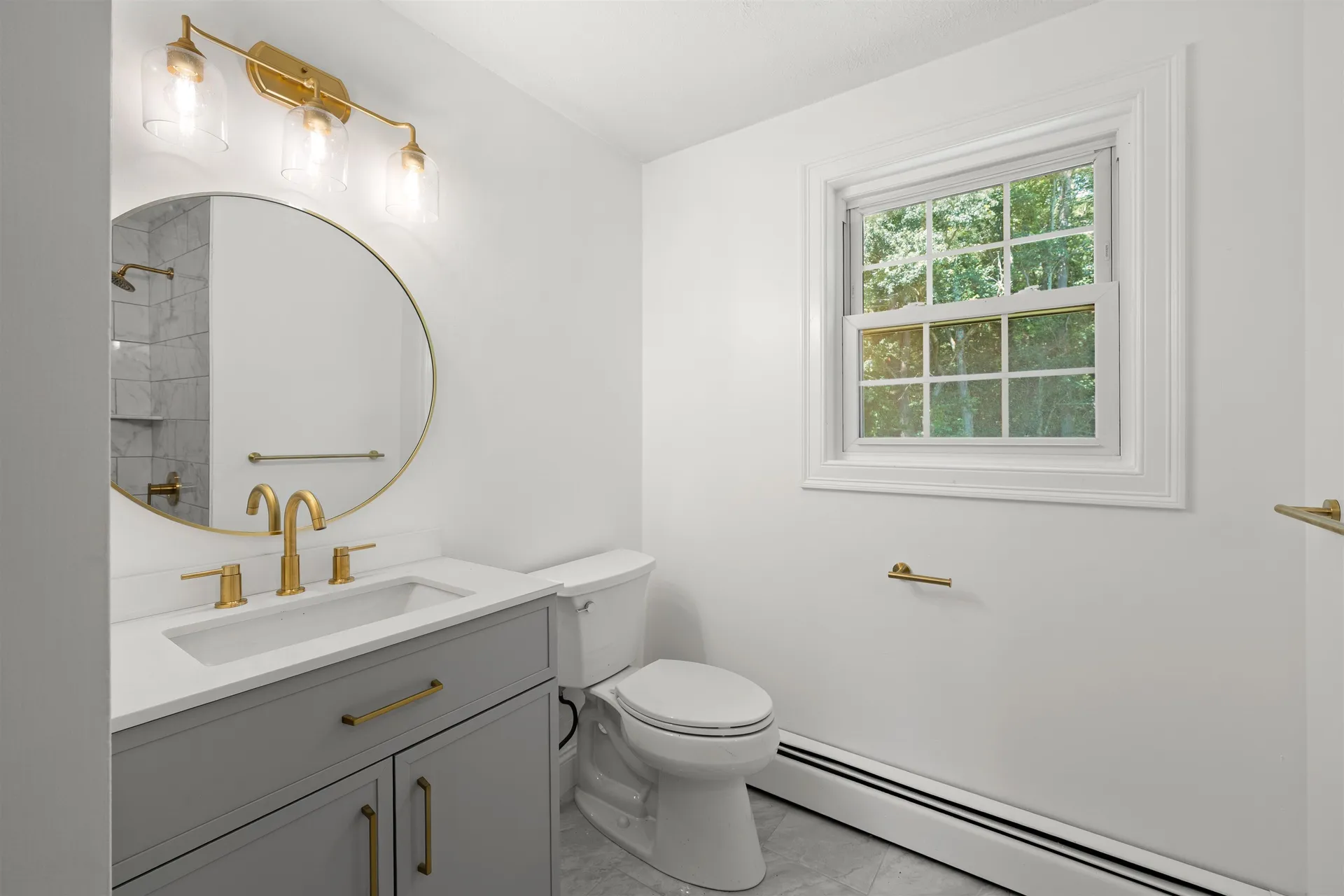 4 Elijah Hill Lane Londonderry NH 03053