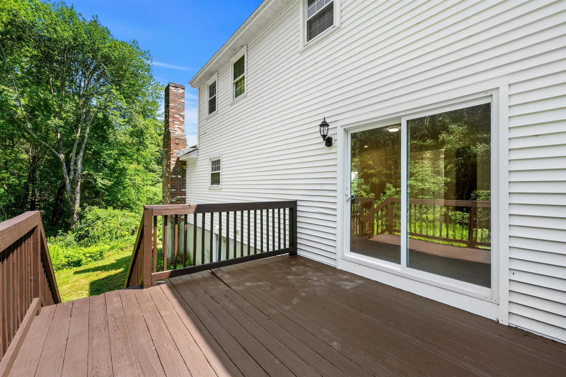 4 Elijah Hill Lane Londonderry NH 03053