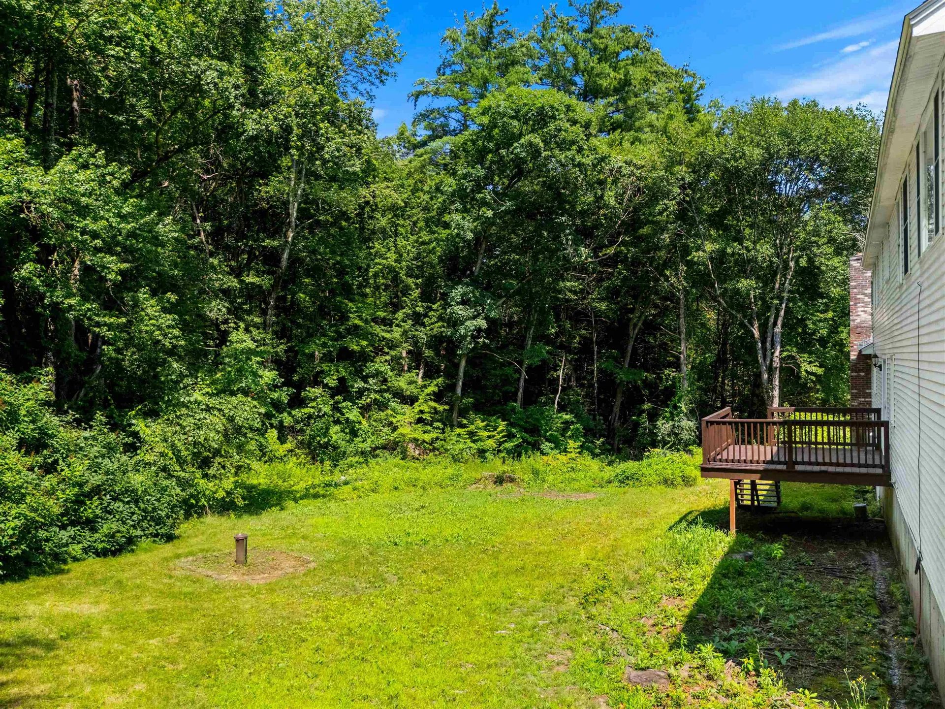 4 Elijah Hill Lane Londonderry NH 03053
