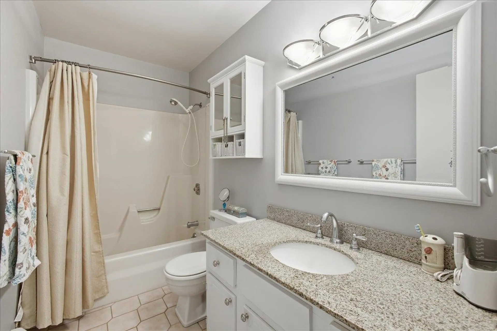 E11 Stonehedge Drive South Burlington VT 05403