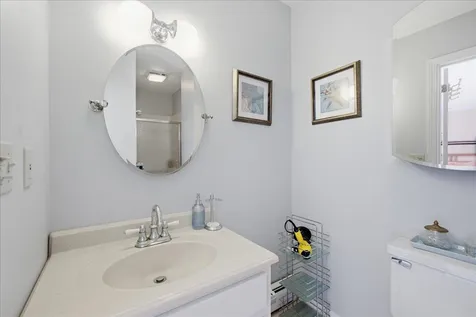 E11 Stonehedge Drive South Burlington VT 05403