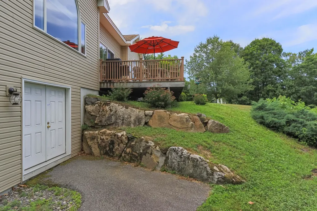 259 Old Lake Shore Road Gilford NH 03249