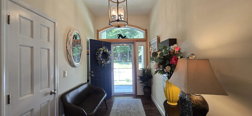 259 Old Lake Shore Road Gilford NH 03249