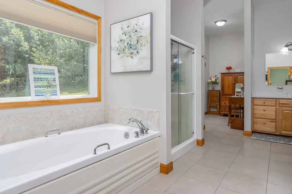 259 Old Lake Shore Road Gilford NH 03249