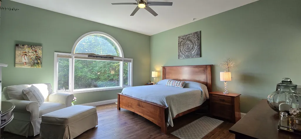 259 Old Lake Shore Road Gilford NH 03249