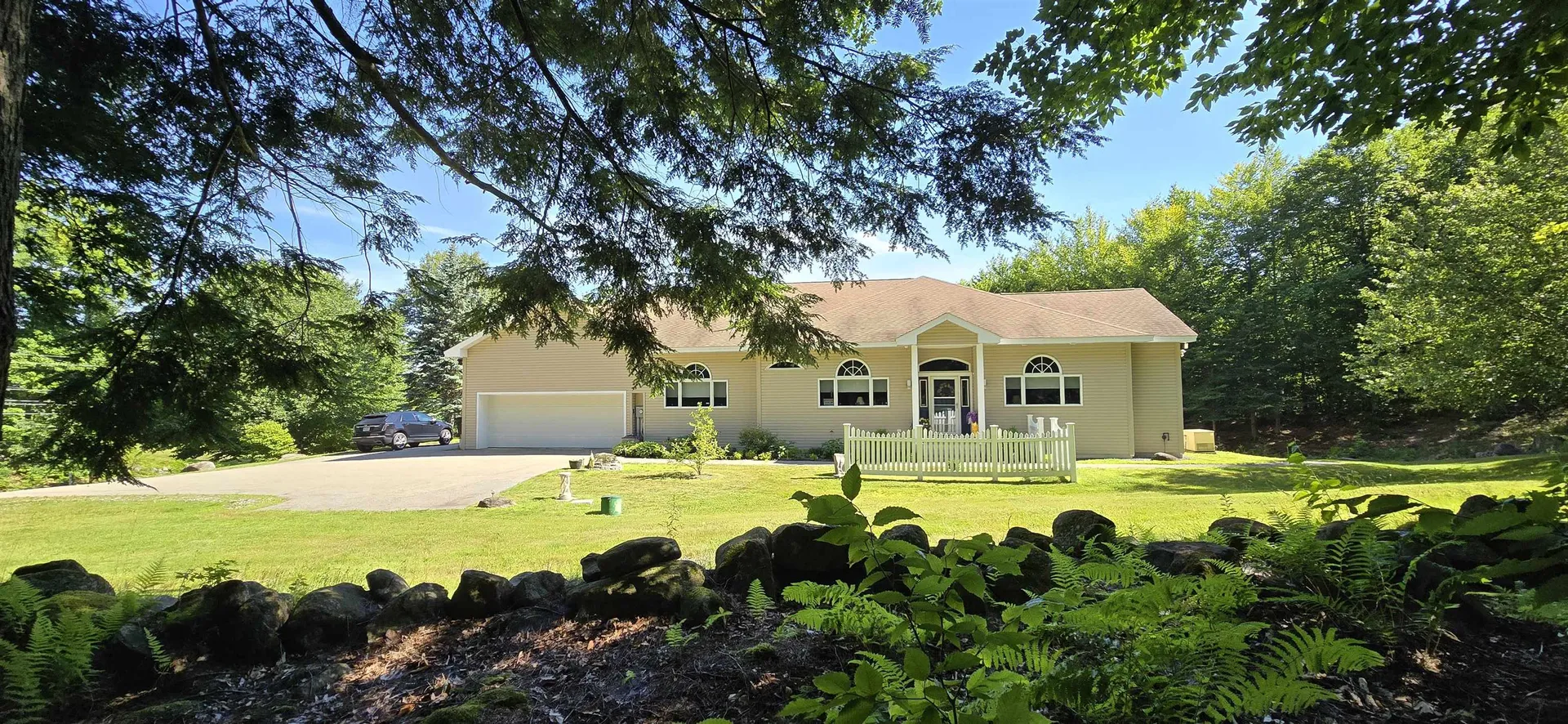 259 Old Lake Shore Road Gilford NH 03249