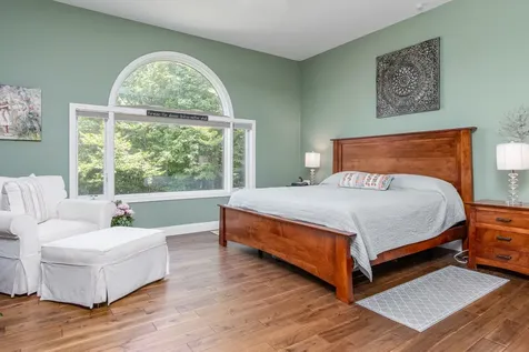 259 Old Lake Shore Road Gilford NH 03249