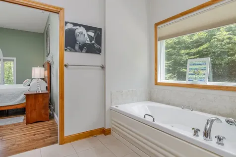 259 Old Lake Shore Road Gilford NH 03249