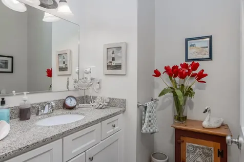259 Old Lake Shore Road Gilford NH 03249