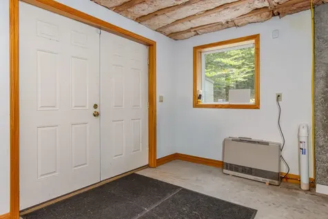 259 Old Lake Shore Road Gilford NH 03249