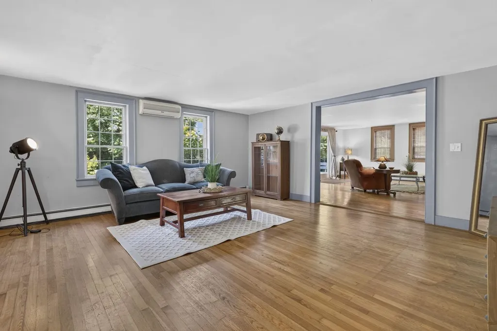 141 Kensington Road Hampton Falls NH 03844
