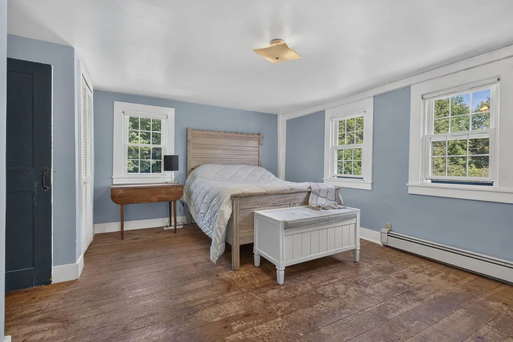 141 Kensington Road Hampton Falls NH 03844