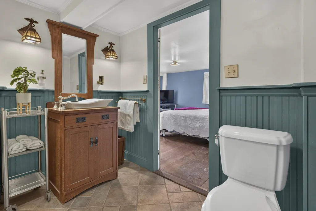 141 Kensington Road Hampton Falls NH 03844