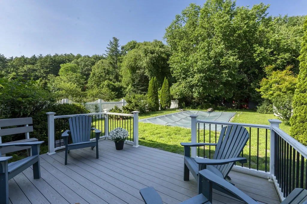 141 Kensington Road Hampton Falls NH 03844