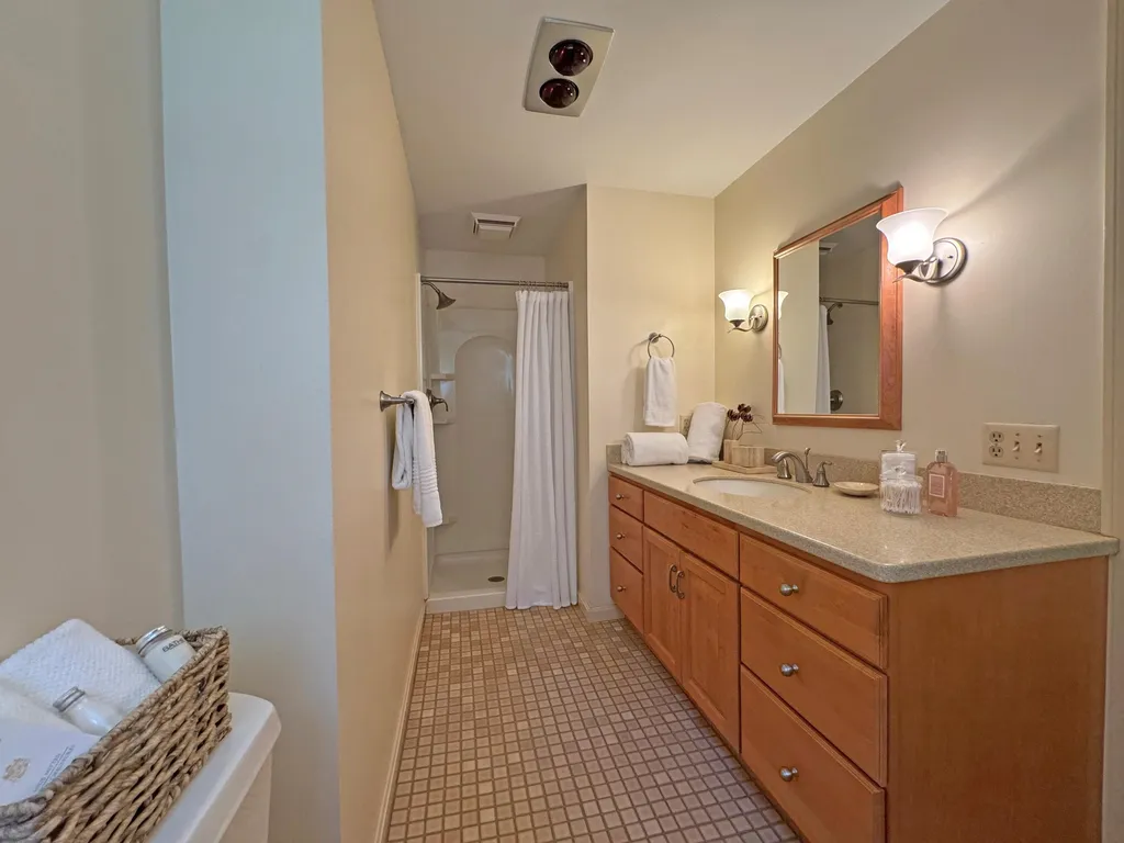 75 Meadow Drive Hollis NH 03049