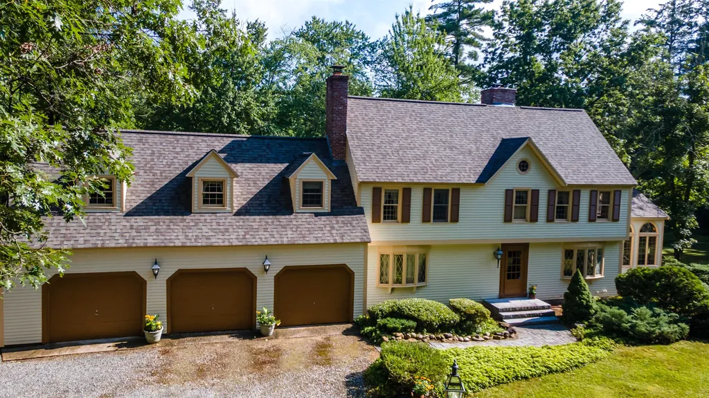 75 Meadow Drive Hollis NH 03049