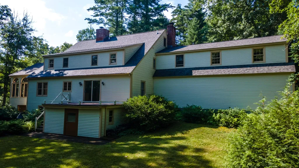 75 Meadow Drive Hollis NH 03049