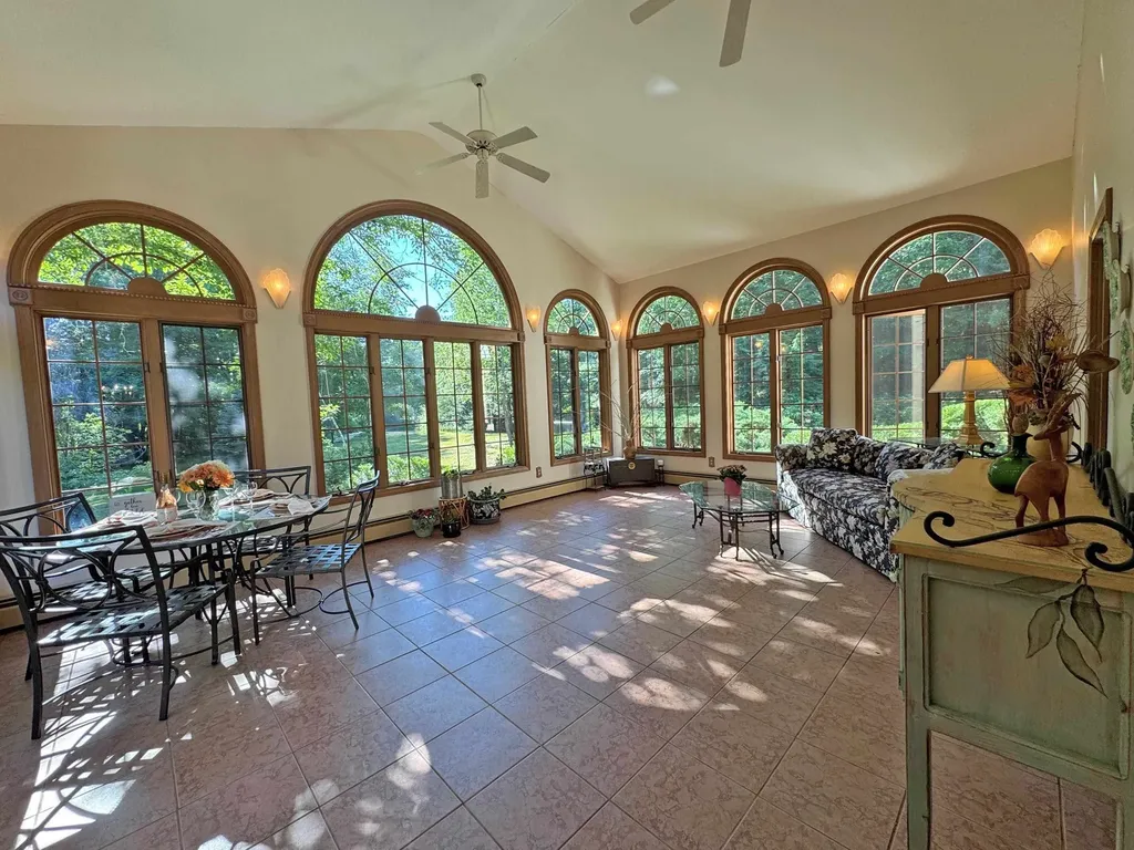 75 Meadow Drive Hollis NH 03049