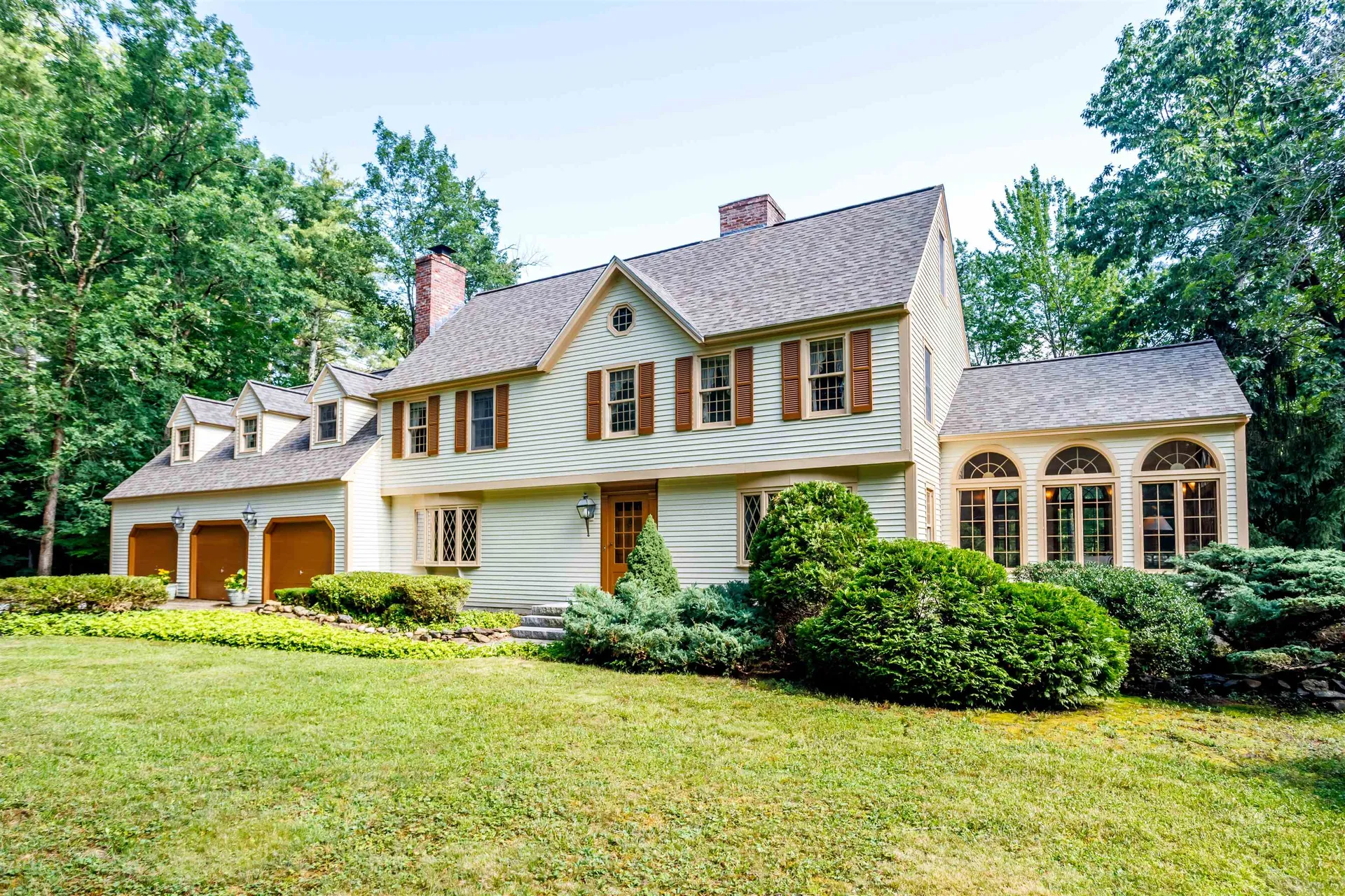 75 Meadow Drive Hollis NH 03049