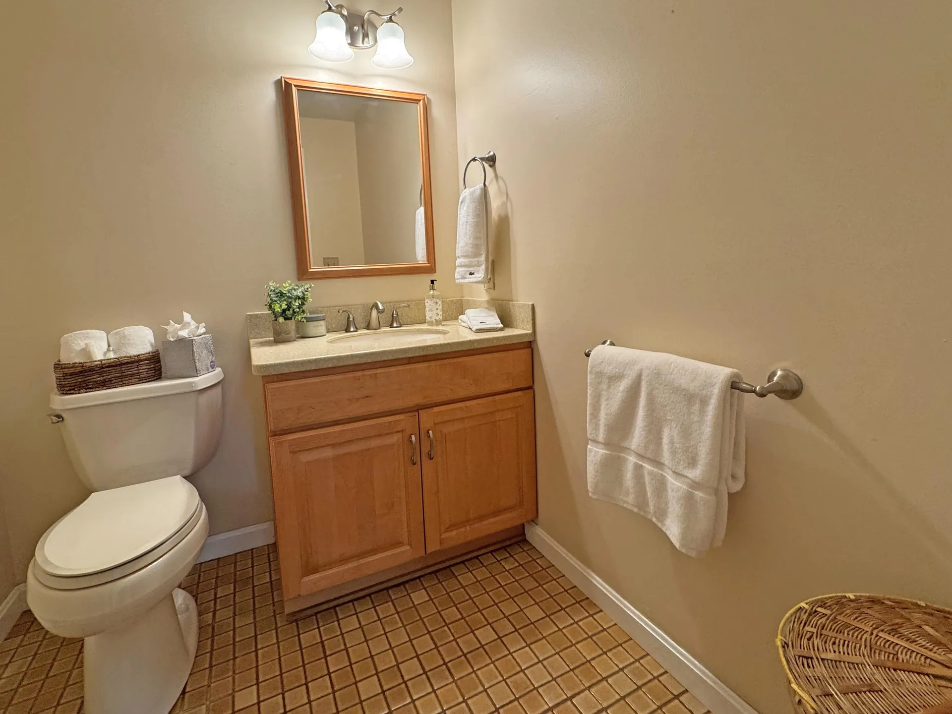 75 Meadow Drive Hollis NH 03049