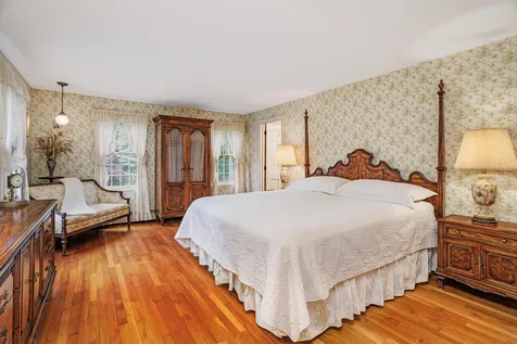 75 Meadow Drive Hollis NH 03049