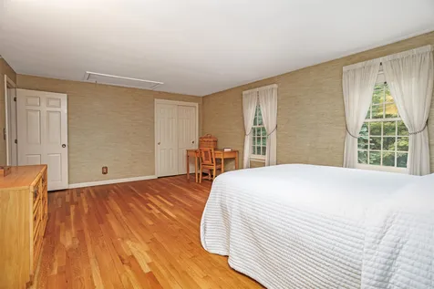 75 Meadow Drive Hollis NH 03049