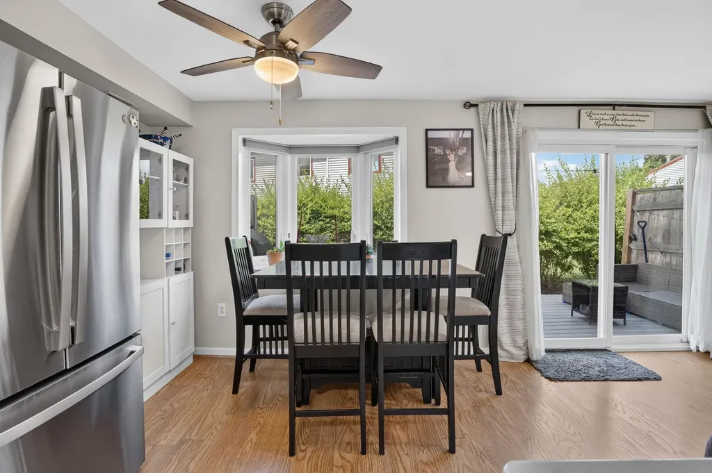256 Stonebridge Drive Nashua NH 03063