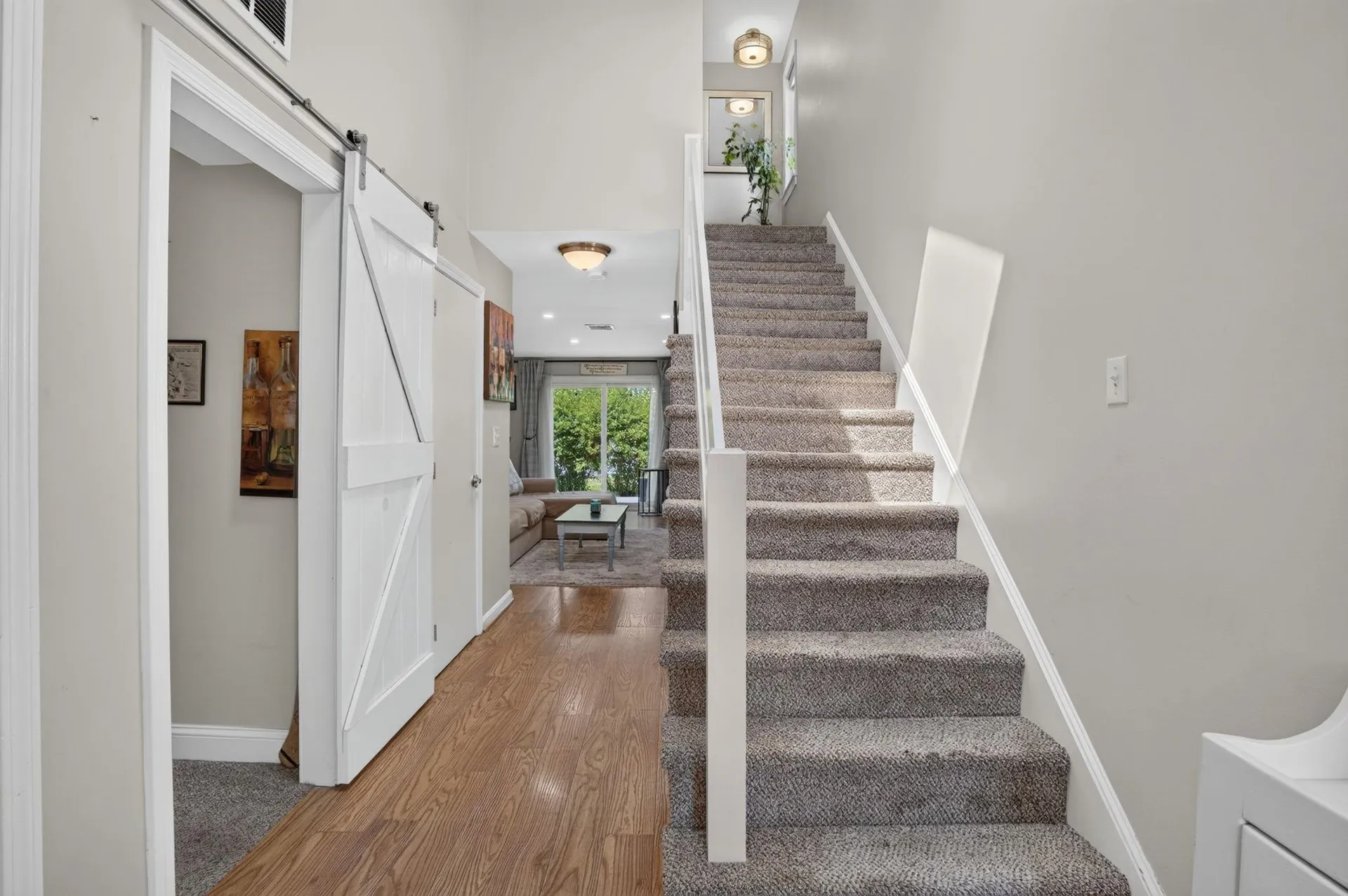 256 Stonebridge Drive Nashua NH 03063