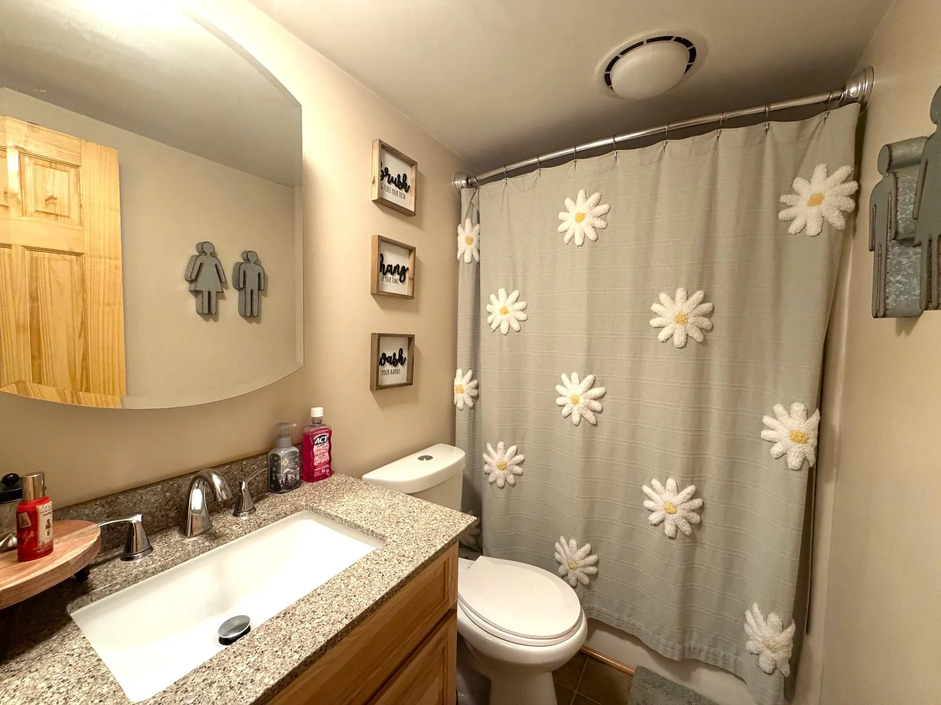 41 Pine Tree Road Newport NH 03773