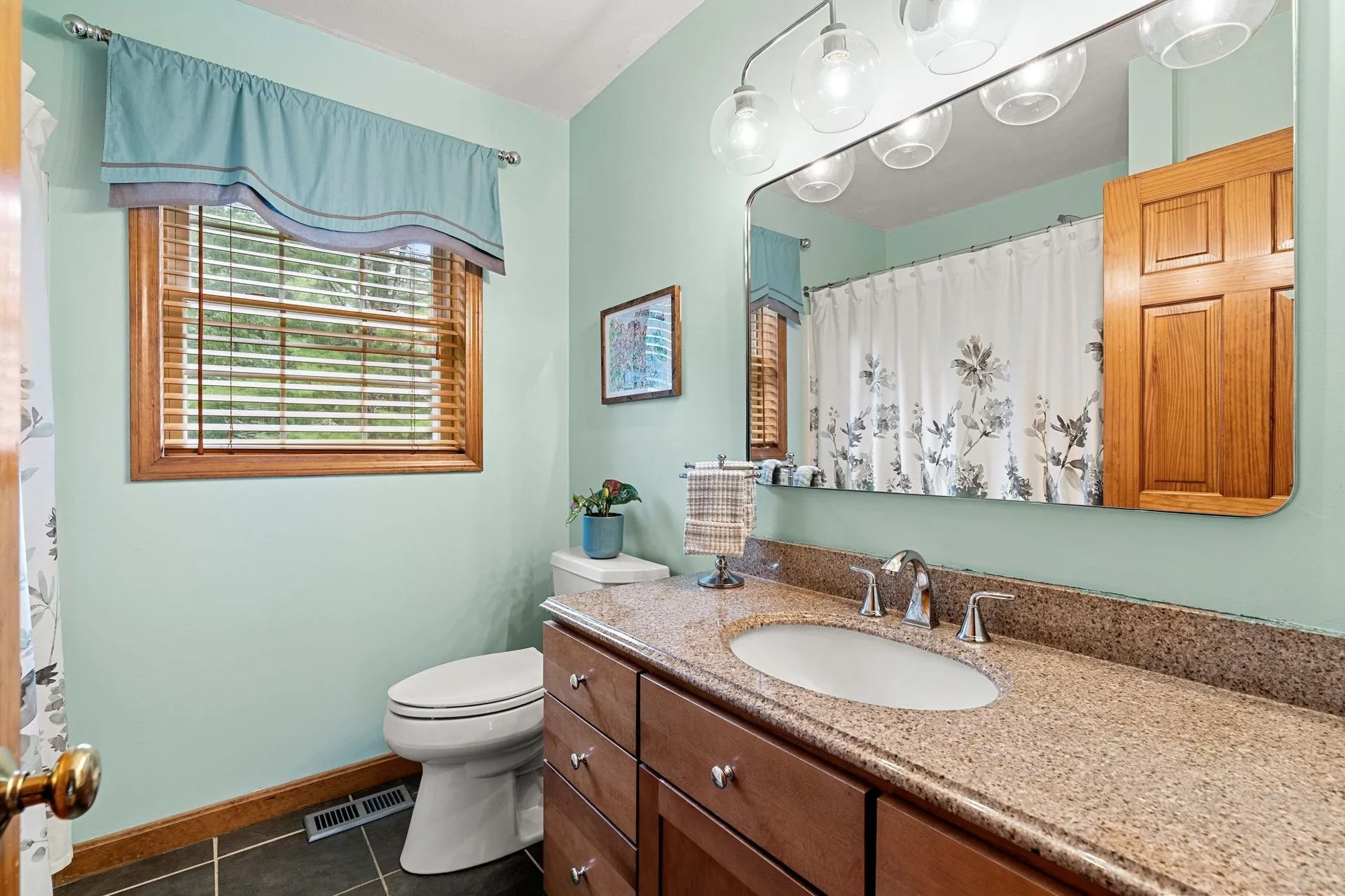 52 Oak Hill Rd Road Brookline NH 03033