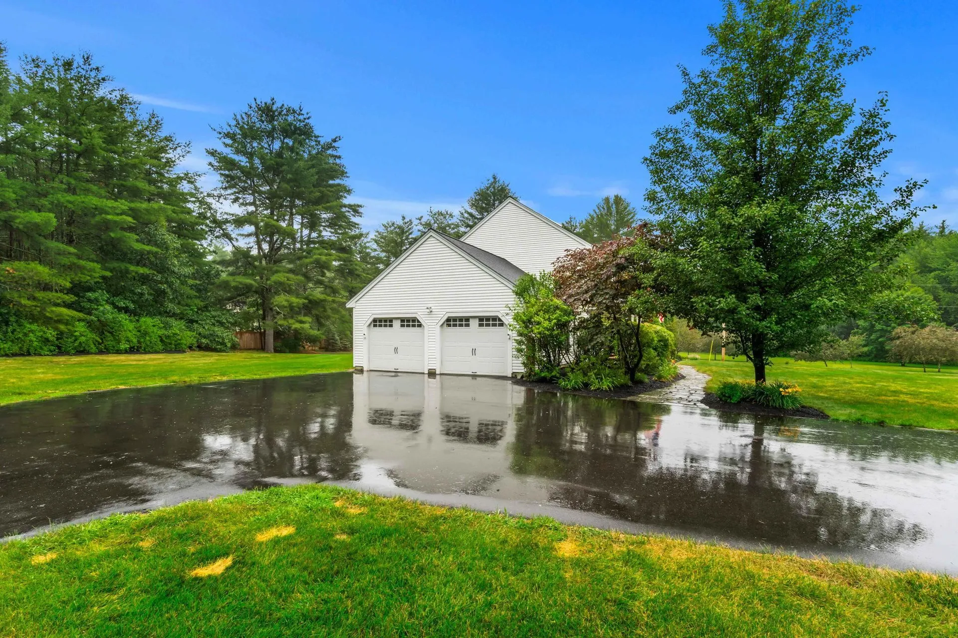 52 Oak Hill Rd Road Brookline NH 03033