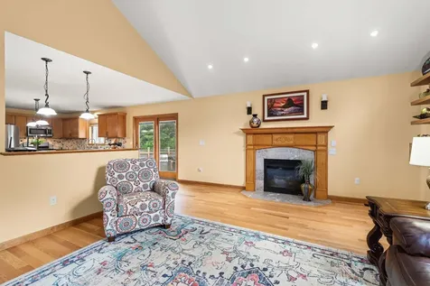 52 Oak Hill Rd Road Brookline NH 03033