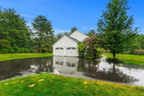 52 Oak Hill Rd Road Brookline NH 03033