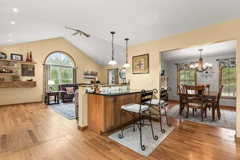 52 Oak Hill Rd Road Brookline NH 03033