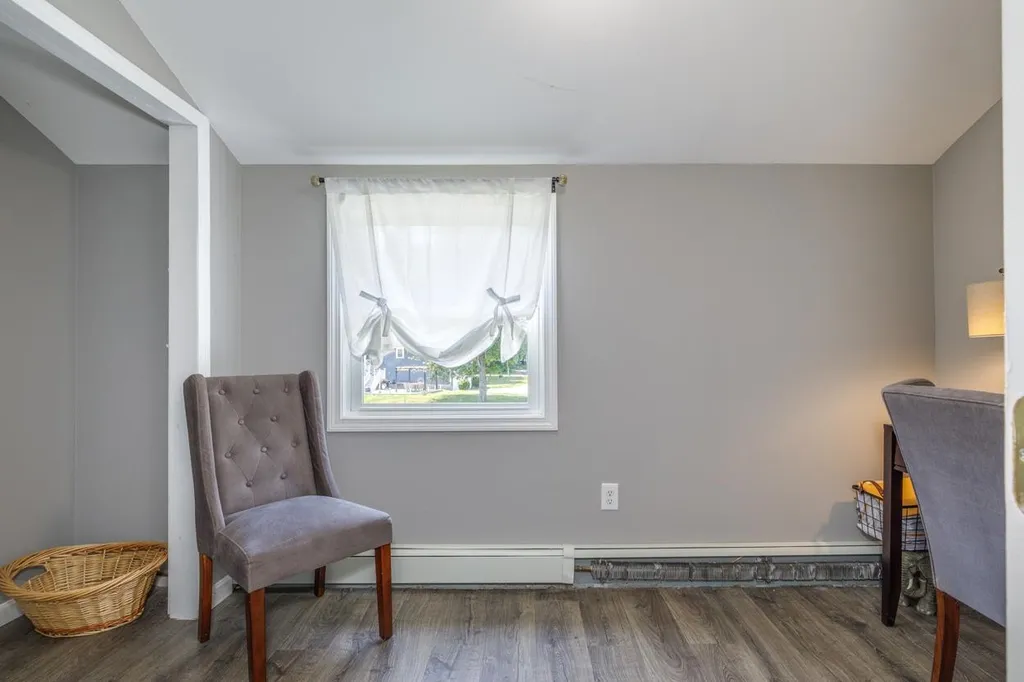 10 Collins Avenue Merrimack NH 03054