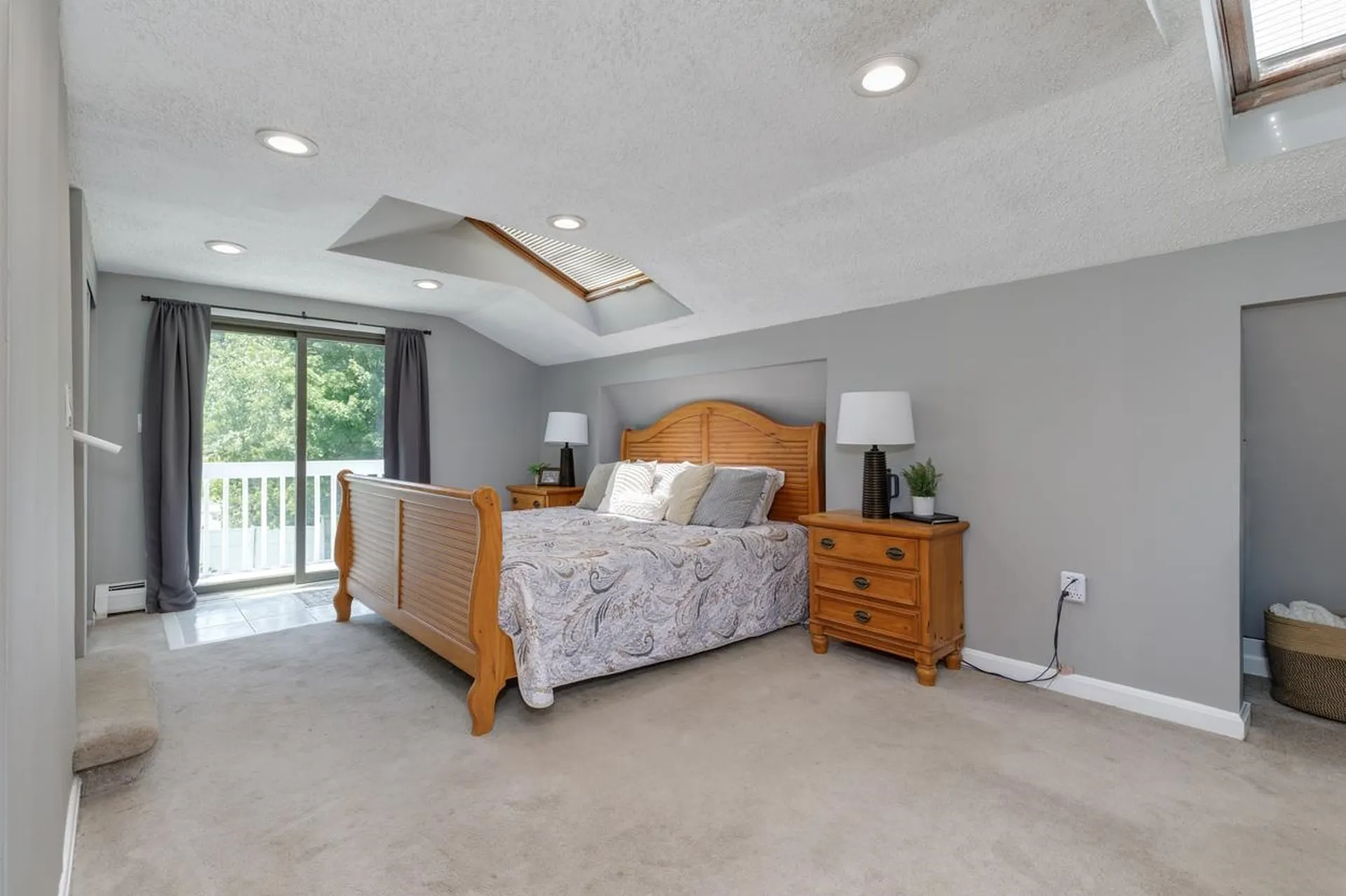 10 Collins Avenue Merrimack NH 03054