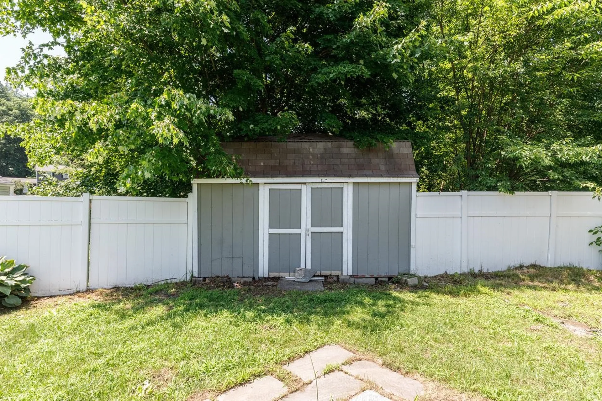 10 Collins Avenue Merrimack NH 03054
