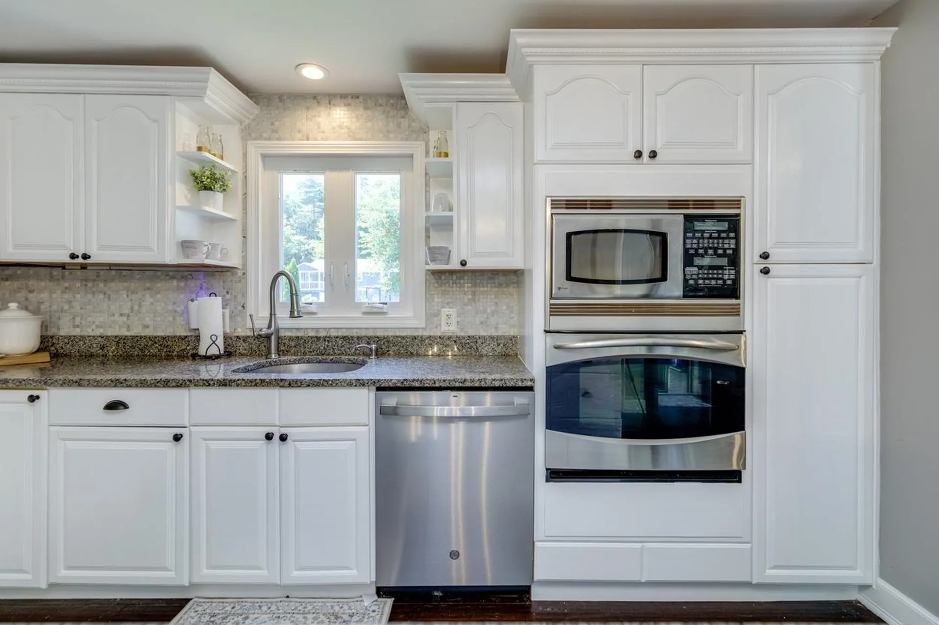 10 Collins Avenue Merrimack NH 03054