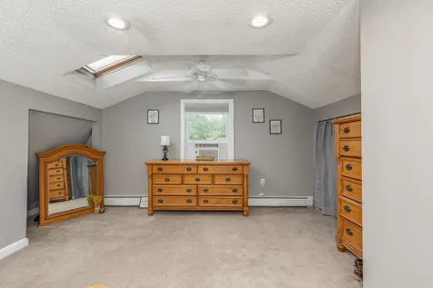 10 Collins Avenue Merrimack NH 03054