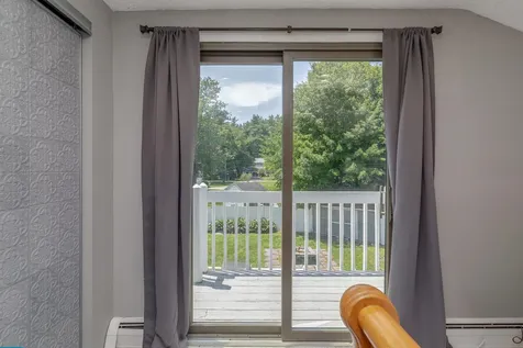 10 Collins Avenue Merrimack NH 03054