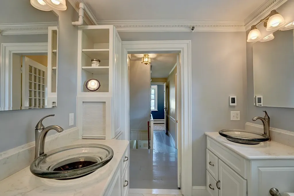 69 Richards Avenue Portsmouth NH 03801