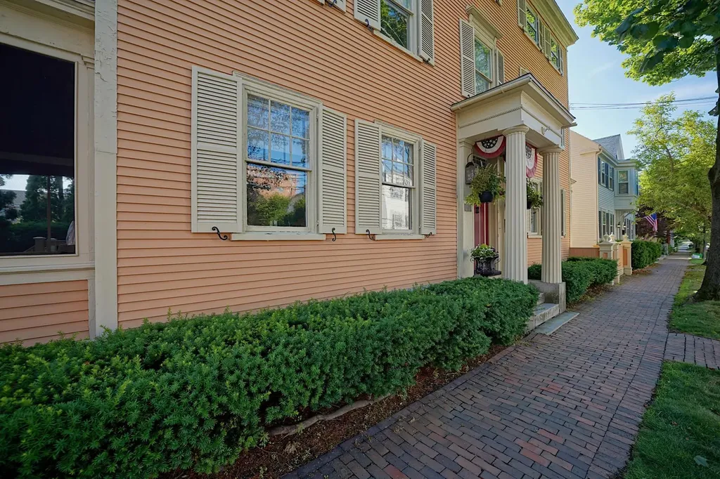 69 Richards Avenue Portsmouth NH 03801