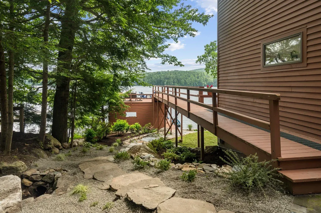213 Bay Point Road Newbury NH 03255
