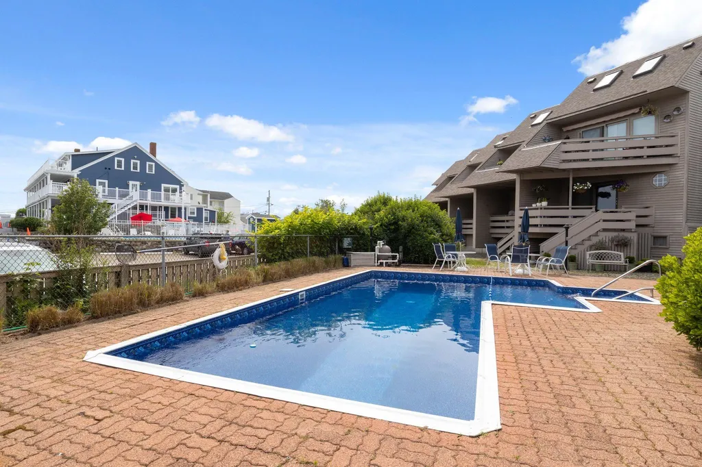 939 Ocean Boulevard Hampton NH 03842